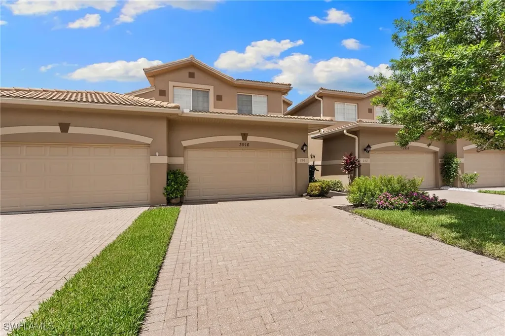 3916 Forest Glen Boulevard Naples FL 34114
