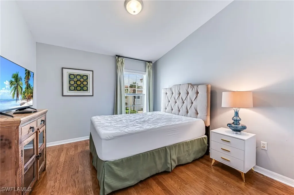 960 Hampton Circle Naples FL 34105