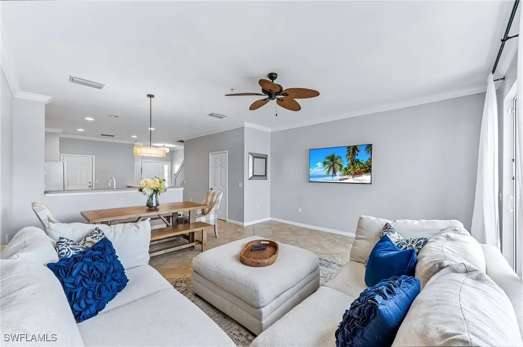 960 Hampton Circle Naples FL 34105