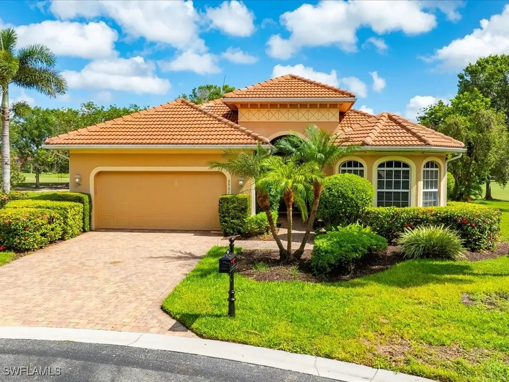 6901 Bent Grass Drive Naples FL 34113