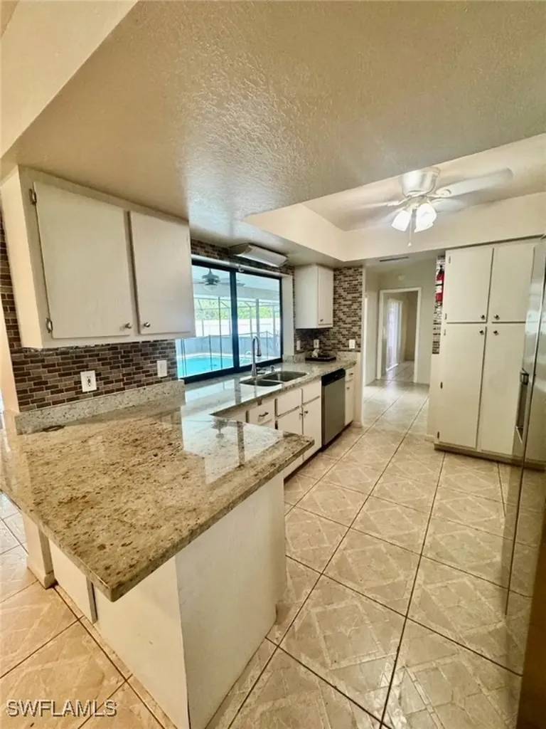 415 SE 12th Court Cape Coral FL 33990