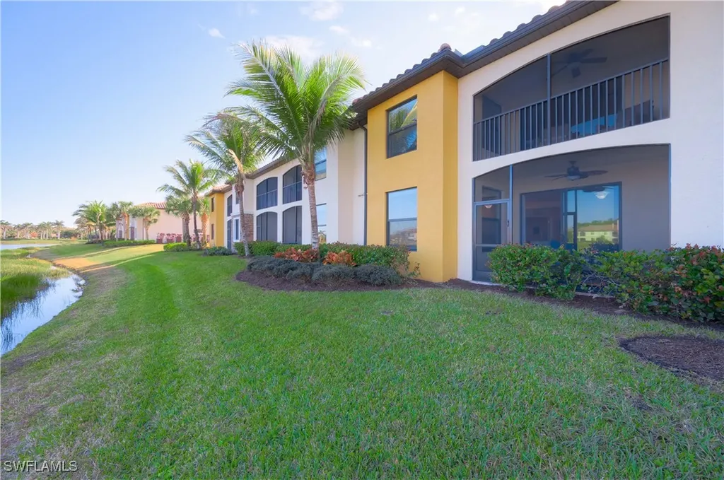 9521 Avellino Way Naples FL 34113