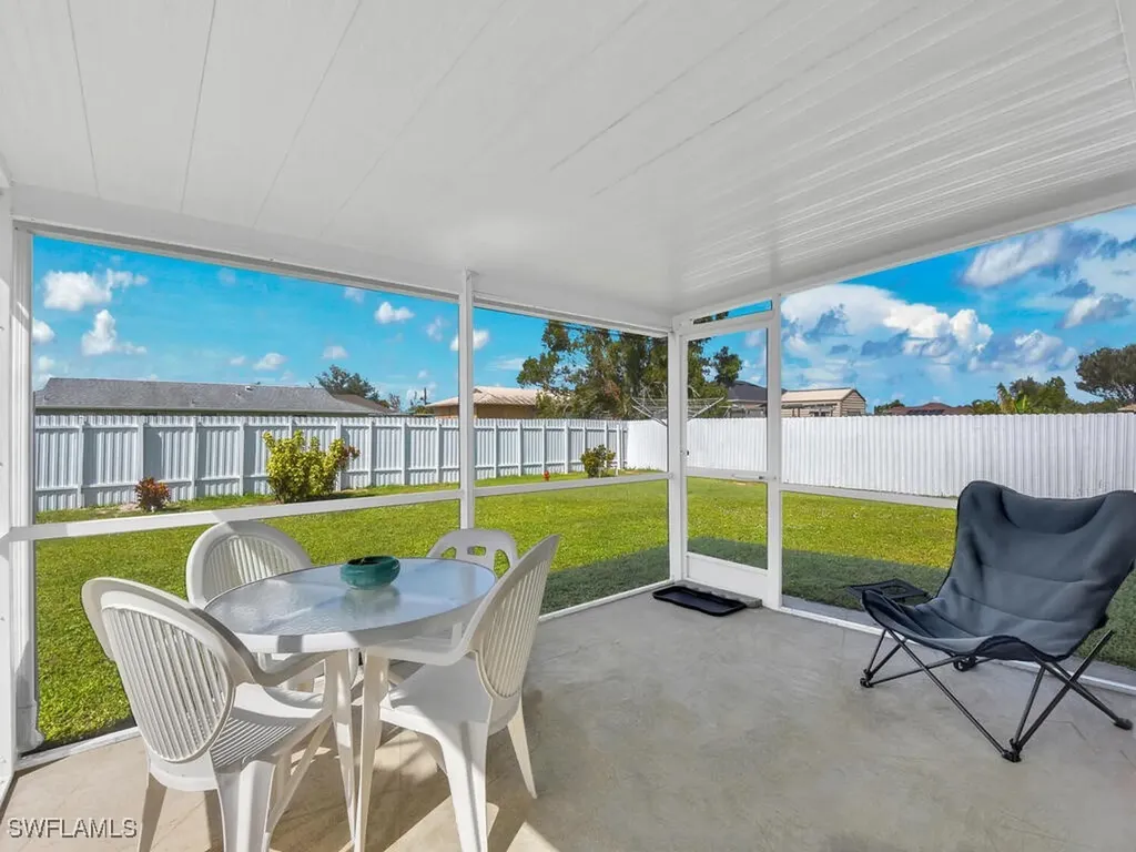 2214 NE 24th Avenue Cape Coral FL 33909