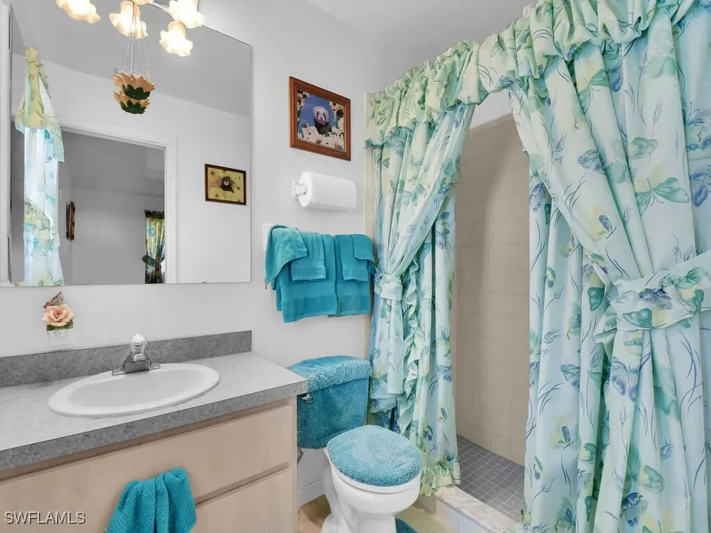2214 NE 24th Avenue Cape Coral FL 33909