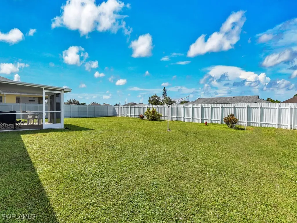 2214 NE 24th Avenue Cape Coral FL 33909