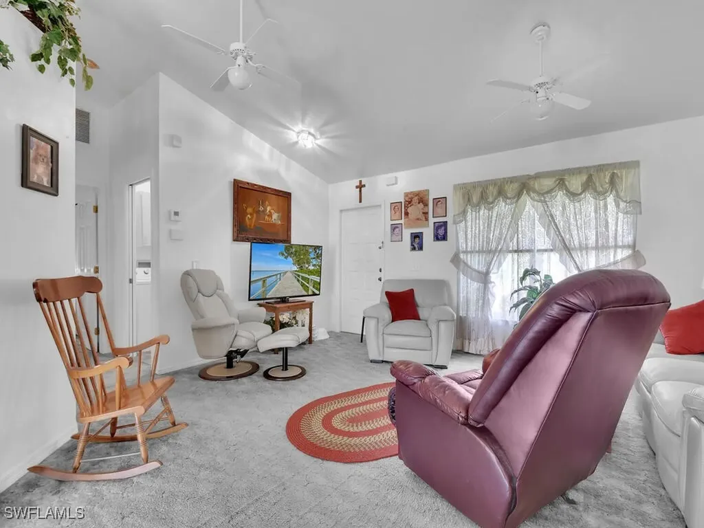 2214 NE 24th Avenue Cape Coral FL 33909