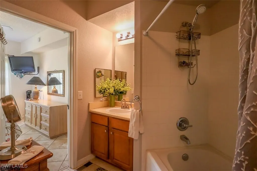 15585 Ocean Walk Circle Fort Myers FL 33908