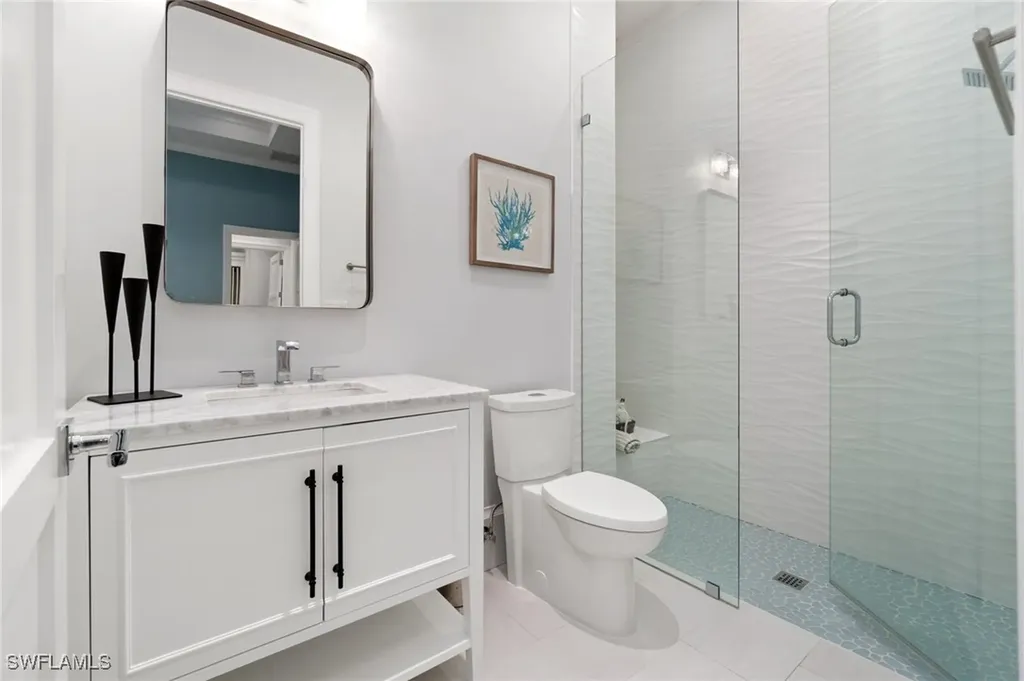 3290 Crayton Road Naples FL 34103