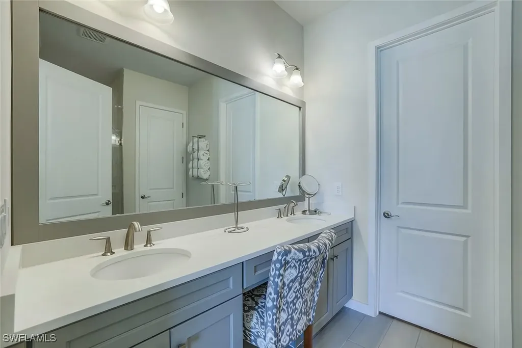 14712 Kingfisher Loop Naples FL 34120