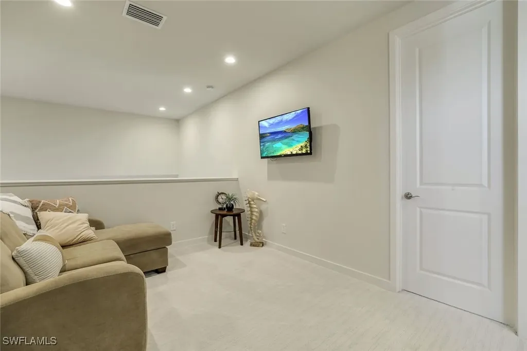 14712 Kingfisher Loop Naples FL 34120