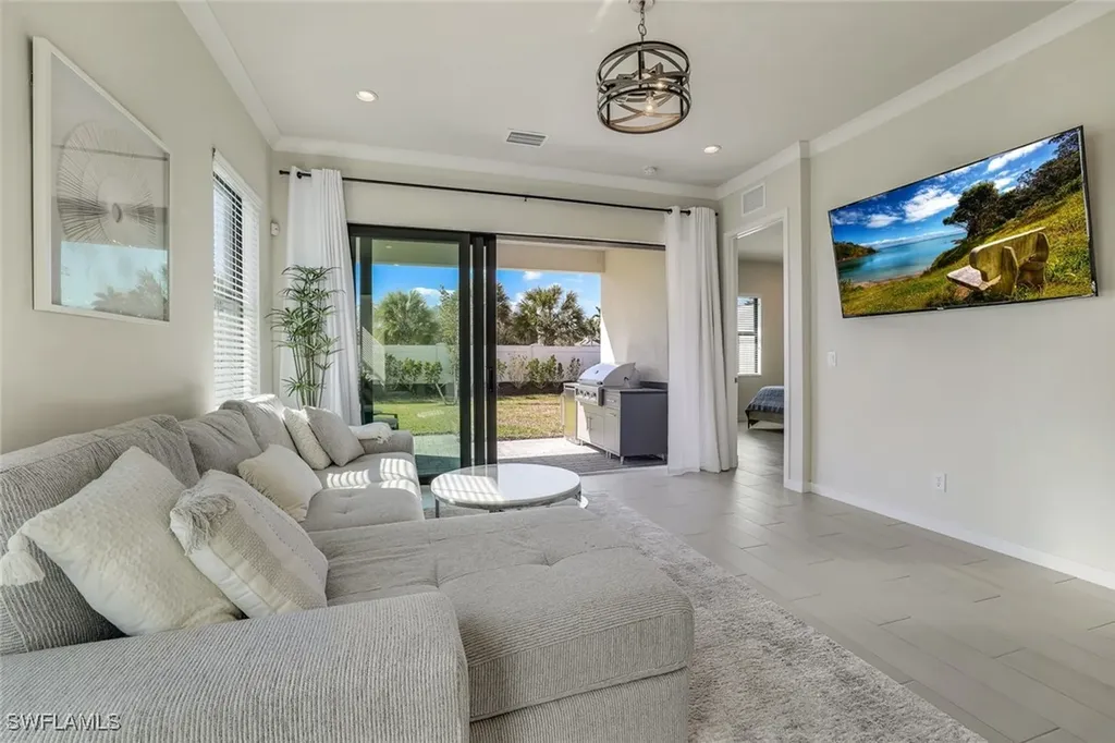 14712 Kingfisher Loop Naples FL 34120