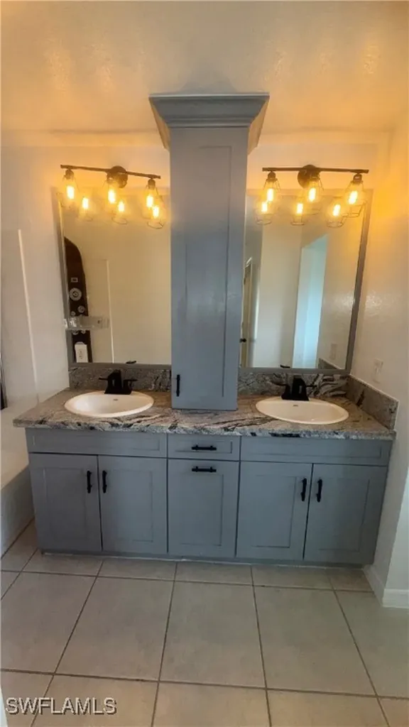 833 Eisenhower Boulevard Lehigh Acres FL 33974
