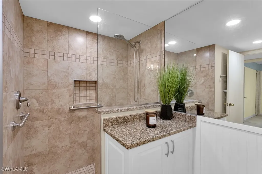 1409 SE 46th Lane Cape Coral FL 33904