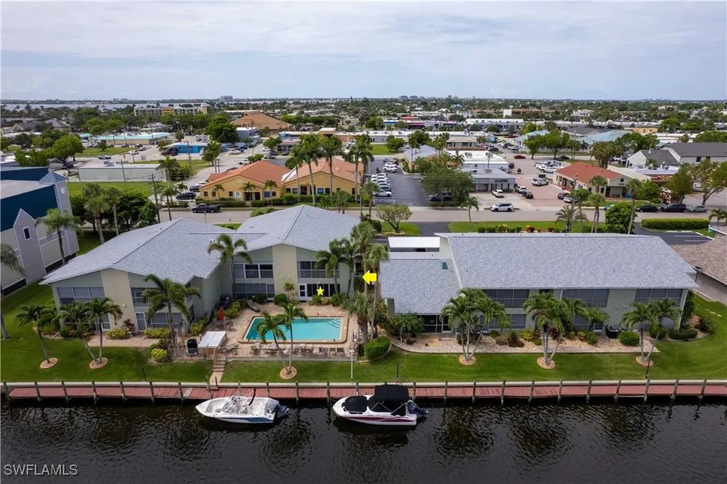 1409 SE 46th Lane Cape Coral FL 33904