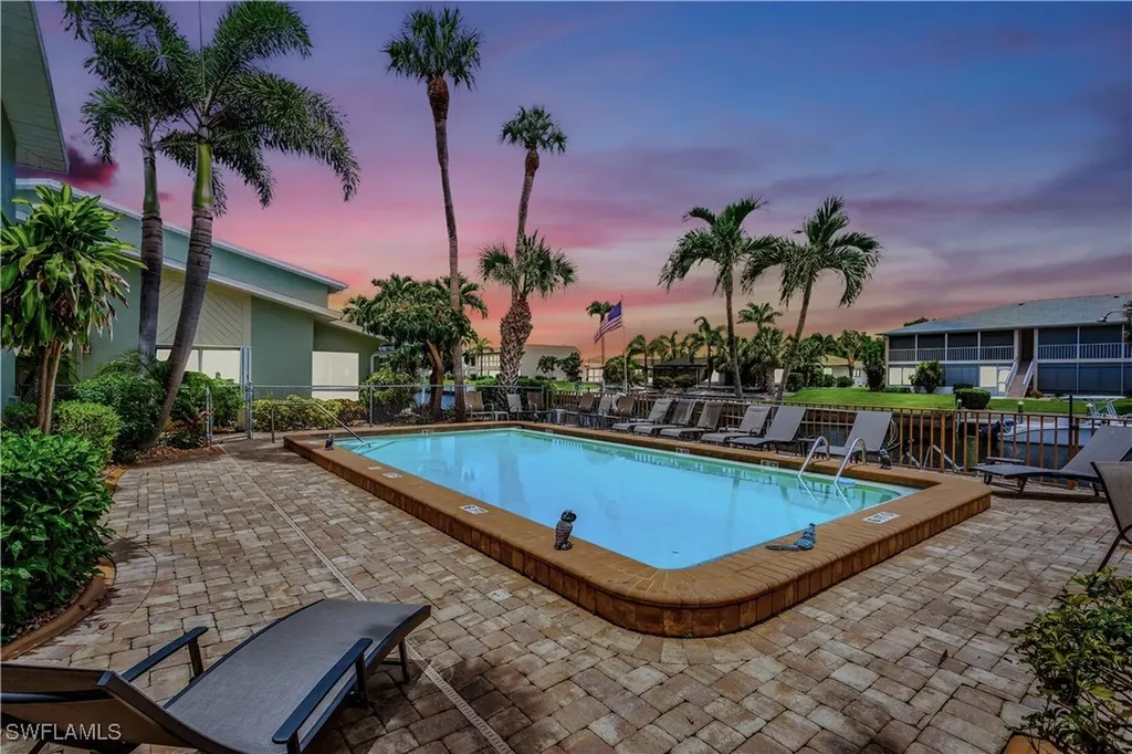 1409 SE 46th Lane Cape Coral FL 33904