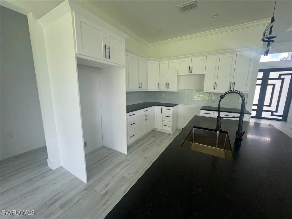 308 Golden Gate Boulevard E Naples FL 34117