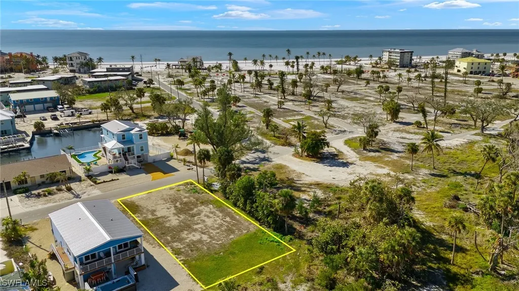 251 Donora Boulevard Fort Myers Beach FL 33931
