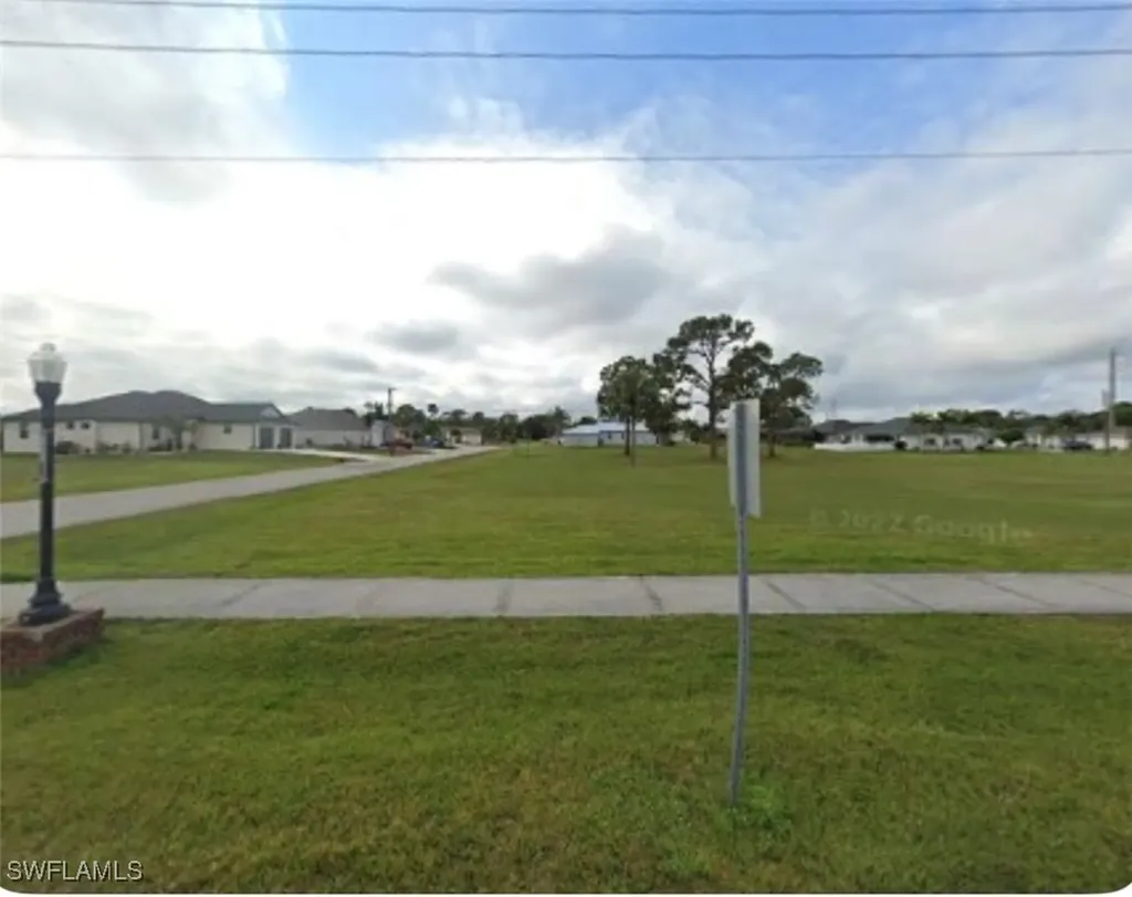 800 Royal Poinciana Punta Gorda FL 33955