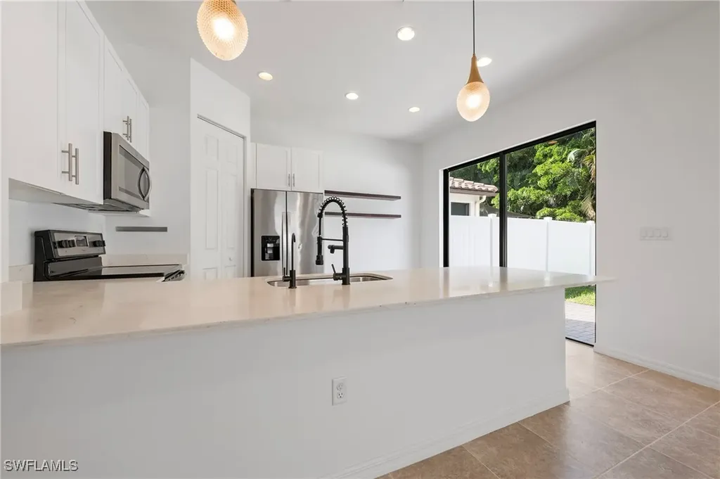 8797 Madrid Circle Naples FL 34104