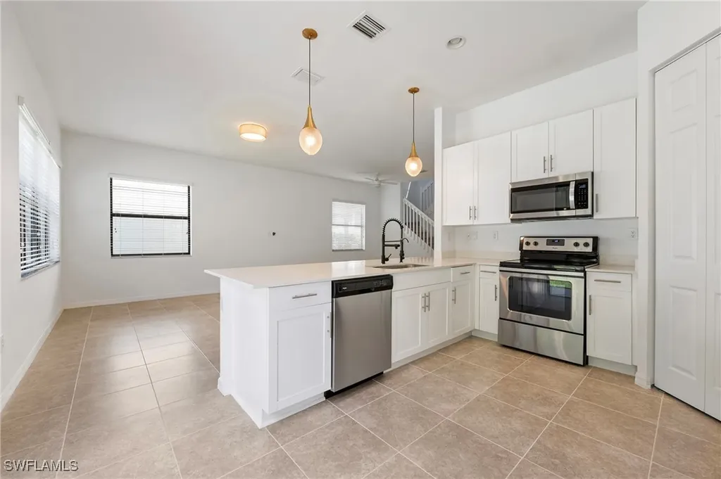 8797 Madrid Circle Naples FL 34104