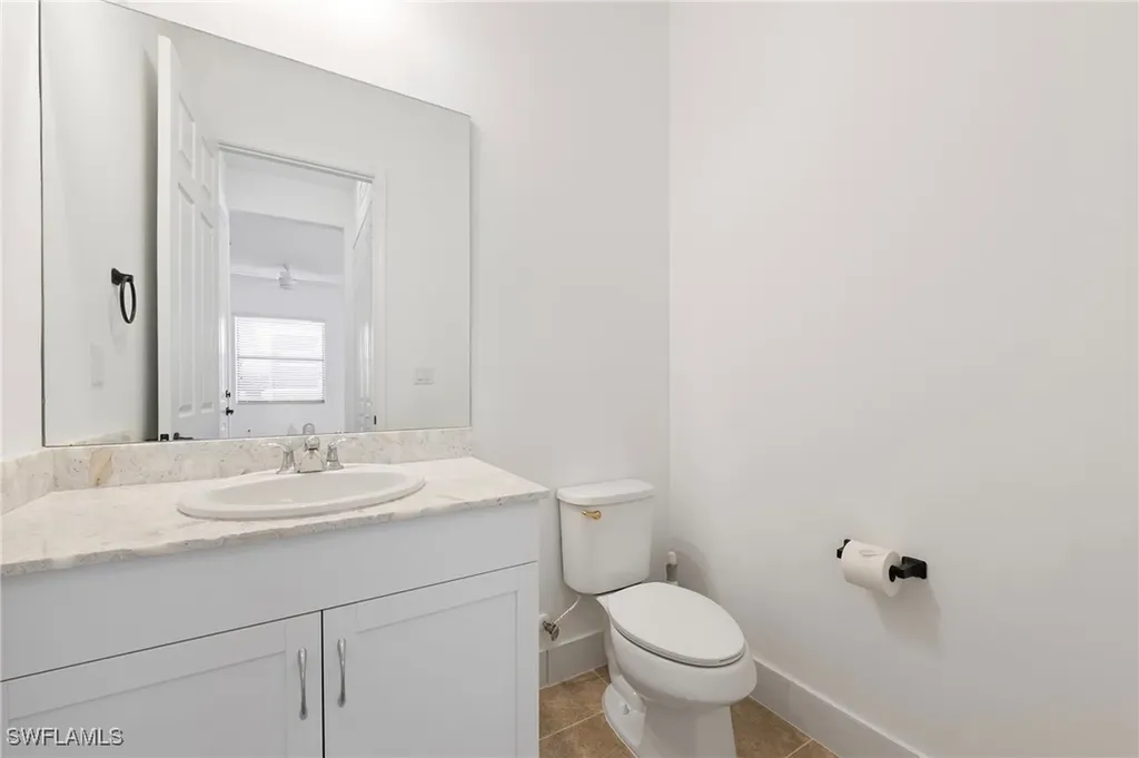 8797 Madrid Circle Naples FL 34104