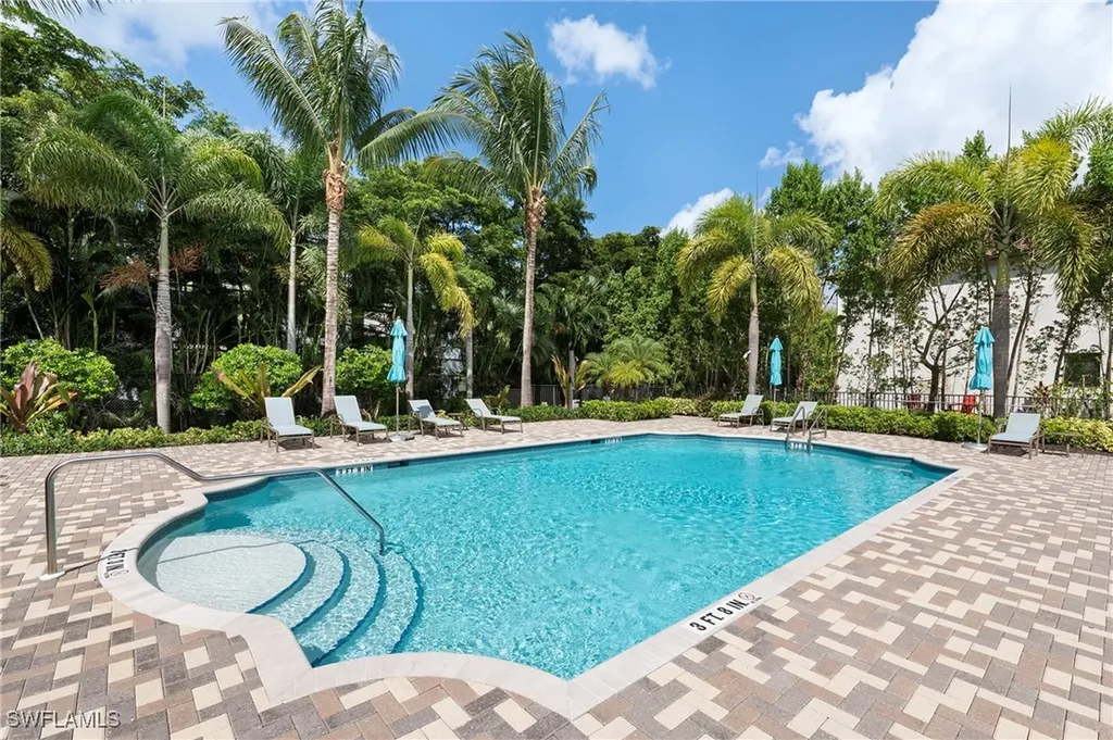 8797 Madrid Circle Naples FL 34104