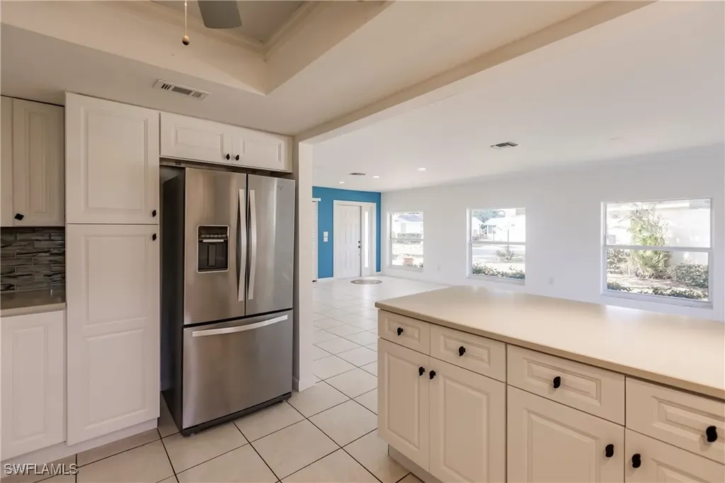 217 Yorkshire Court Naples FL 34112
