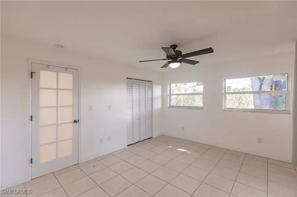 217 Yorkshire Court Naples FL 34112