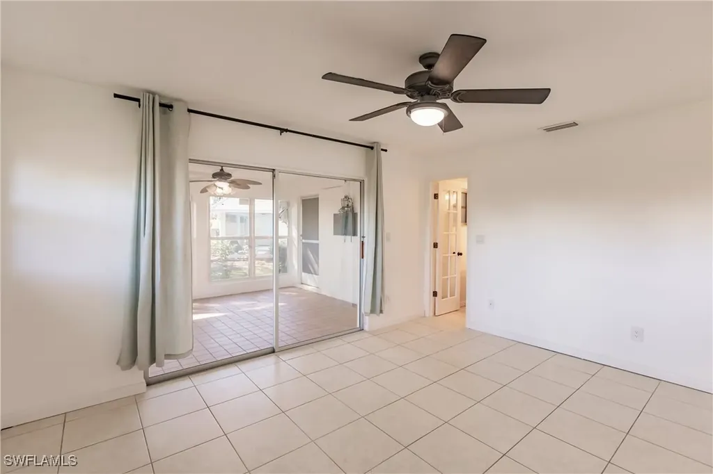 217 Yorkshire Court Naples FL 34112