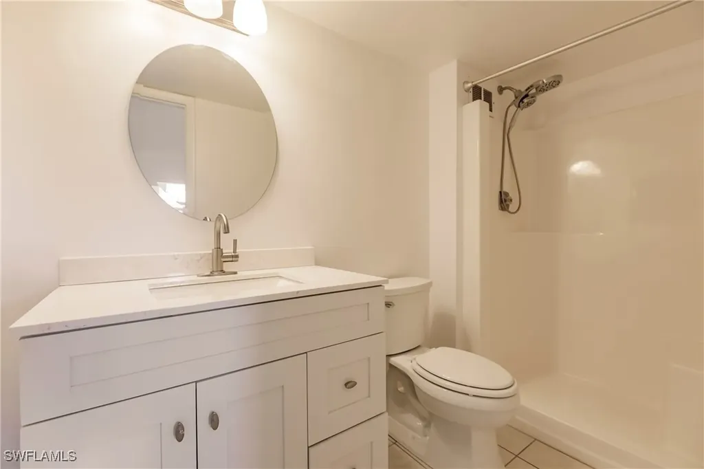217 Yorkshire Court Naples FL 34112