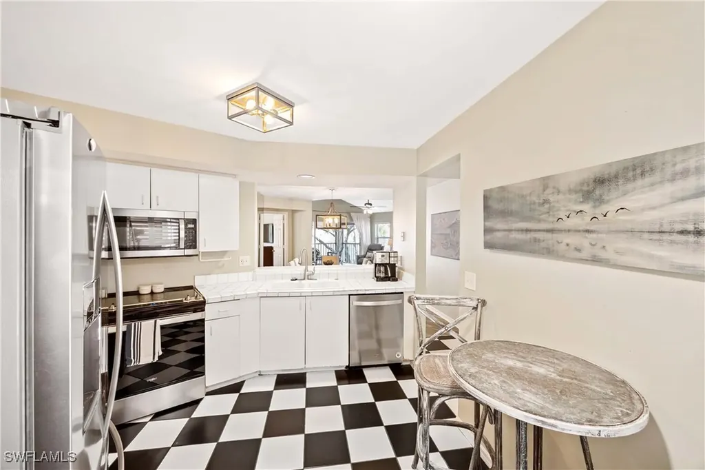 1096 Woodshire Lane Naples FL 34105