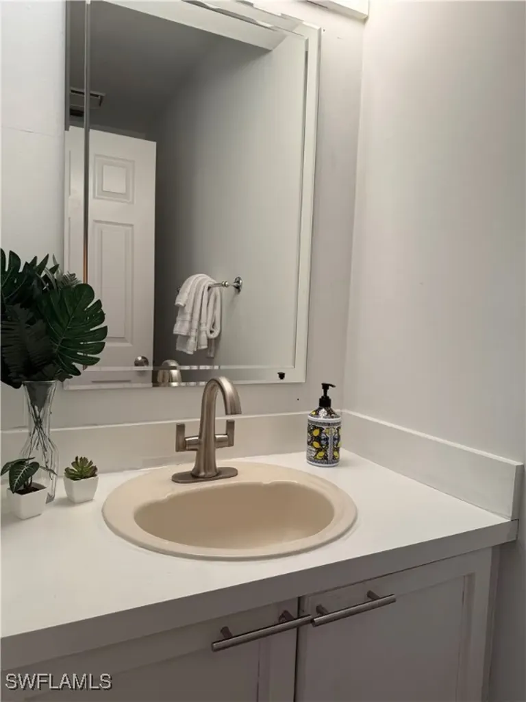 15009 Cloverdale Drive Fort Myers FL 33919