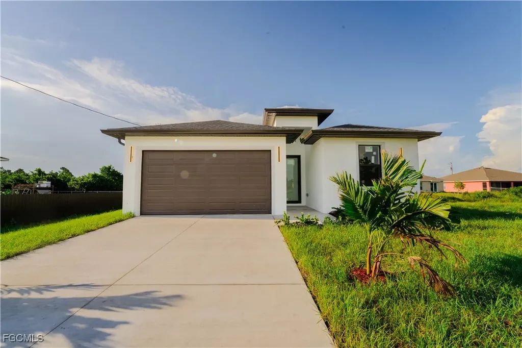 433 Rayford Street Lehigh Acres FL 33974