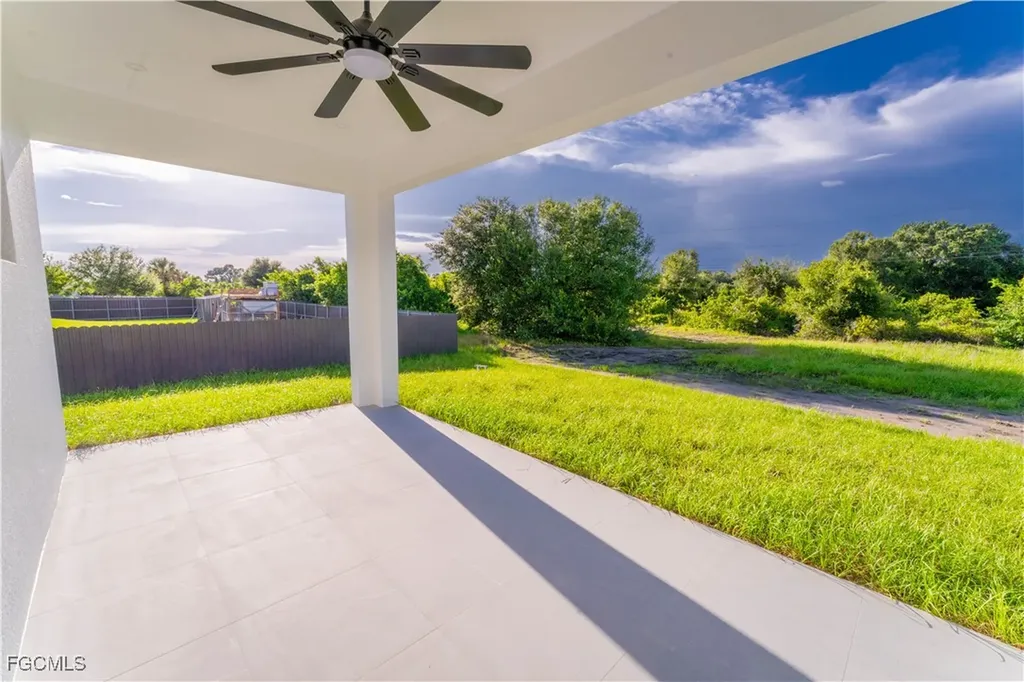 433 Rayford Street Lehigh Acres FL 33974
