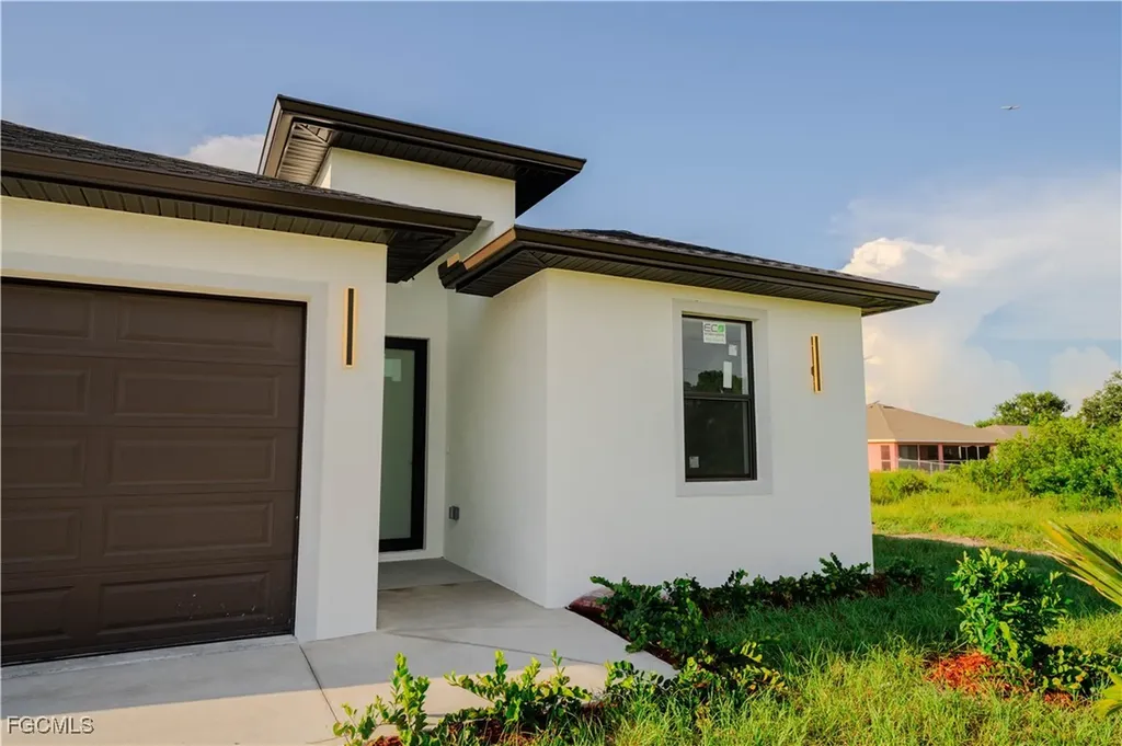 433 Rayford Street Lehigh Acres FL 33974