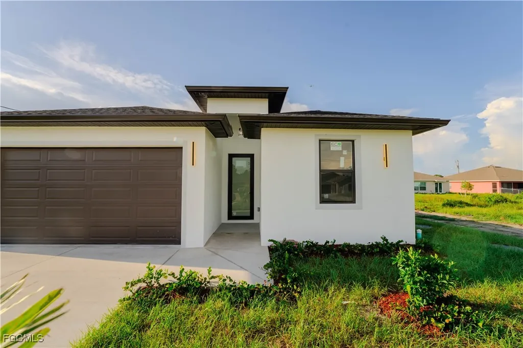 433 Rayford Street Lehigh Acres FL 33974