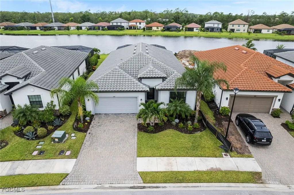 11166 Shady Lake Run Fort Myers FL 33913