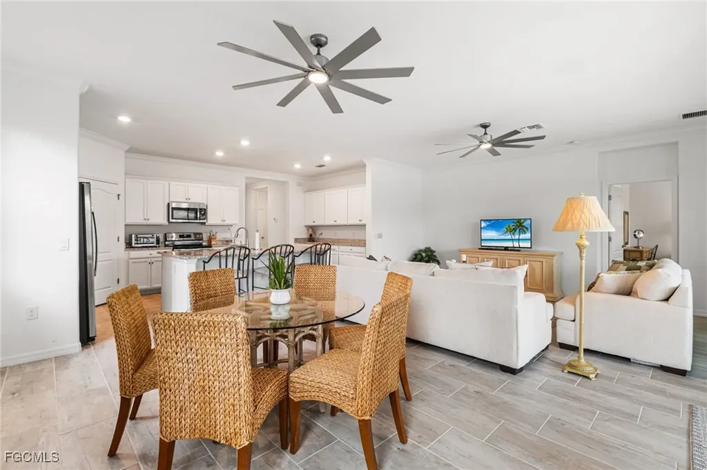 11166 Shady Lake Run Fort Myers FL 33913