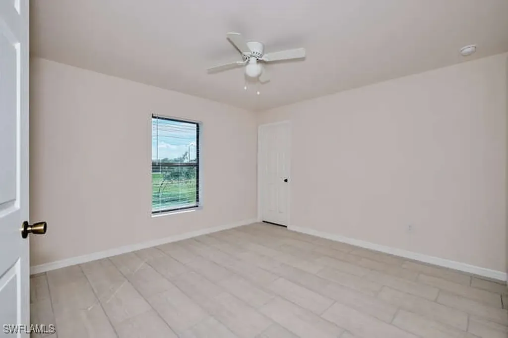 1303 SE 8th Place Cape Coral FL 33990