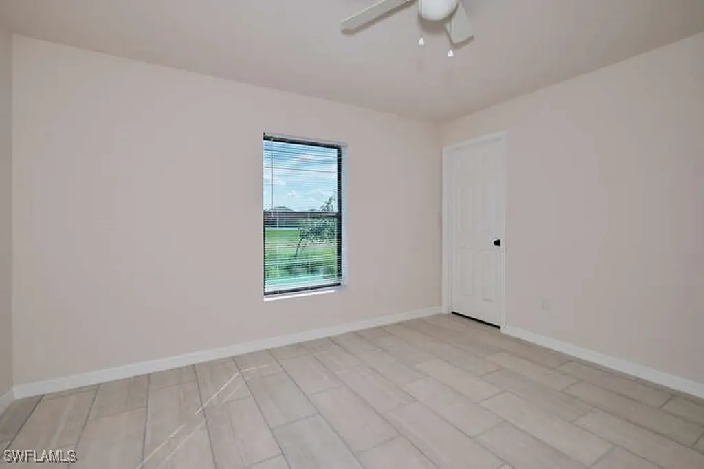 1303 SE 8th Place Cape Coral FL 33990