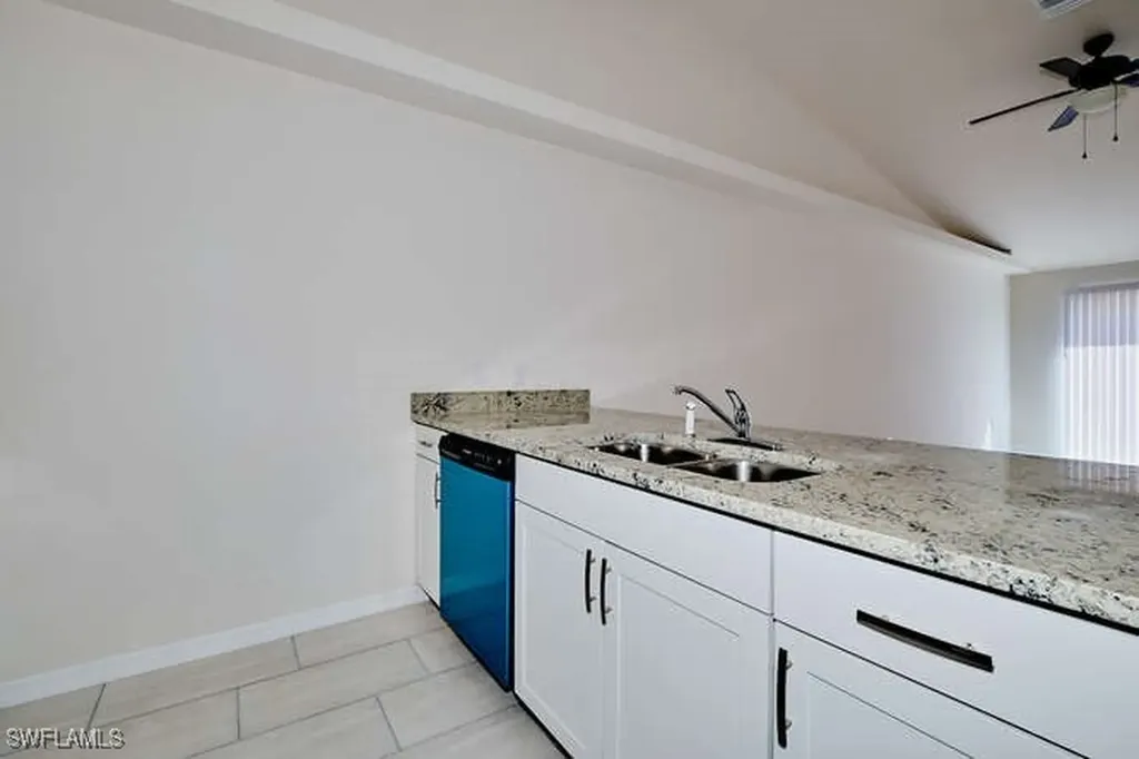 1303 SE 8th Place Cape Coral FL 33990