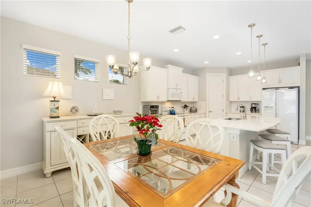 14601 Tropical Drive Naples FL 34114