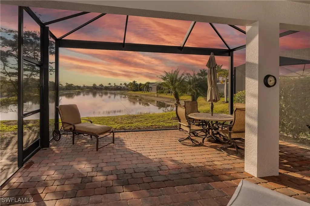 14601 Tropical Drive Naples FL 34114