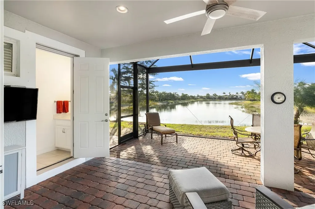 14601 Tropical Drive Naples FL 34114