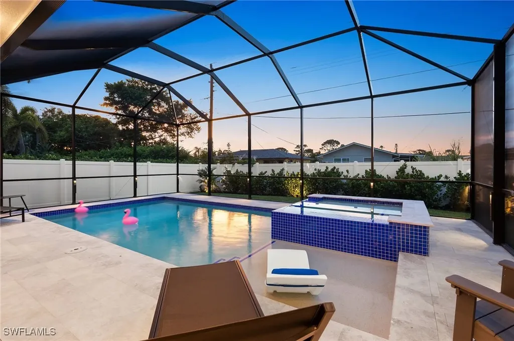 819 91st Avenue N Naples FL 34108