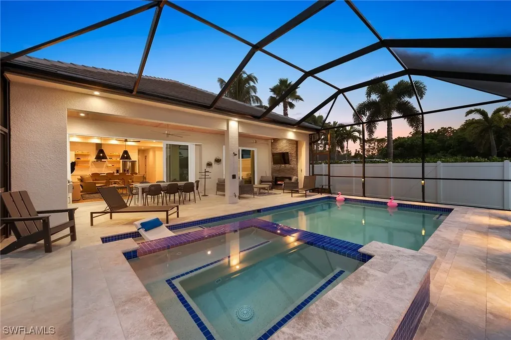 819 91st Avenue N Naples FL 34108