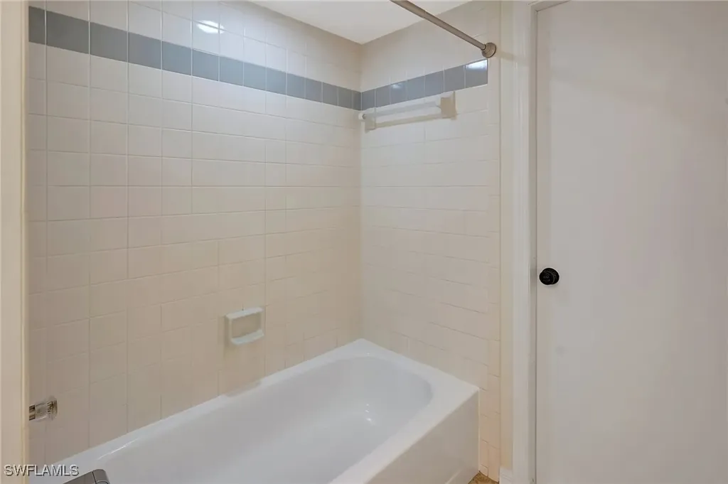 210 NE 10th Avenue Cape Coral FL 33909