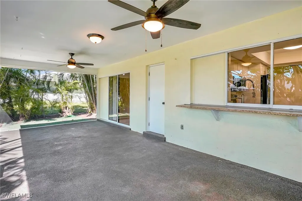 210 NE 10th Avenue Cape Coral FL 33909