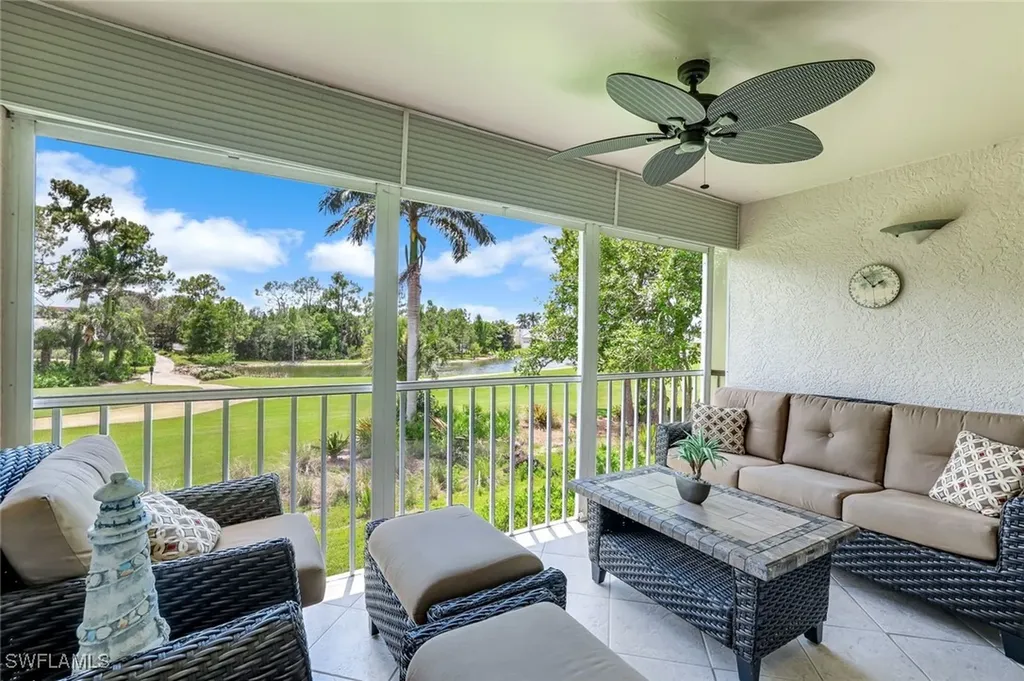 6860 Dennis Circle Naples FL 34104