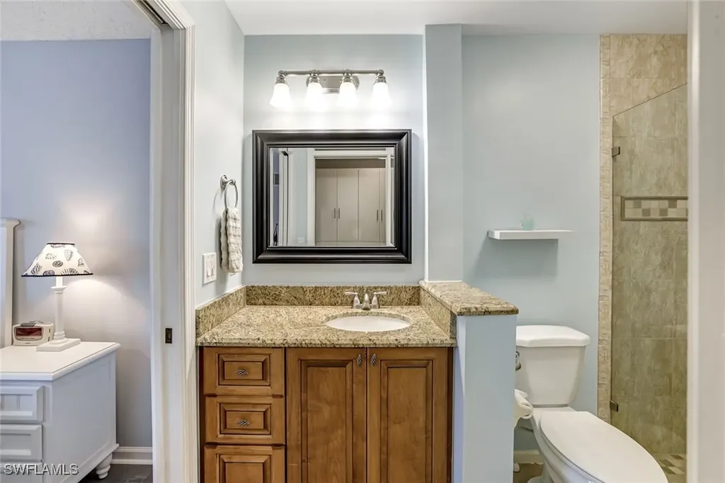 6860 Dennis Circle Naples FL 34104